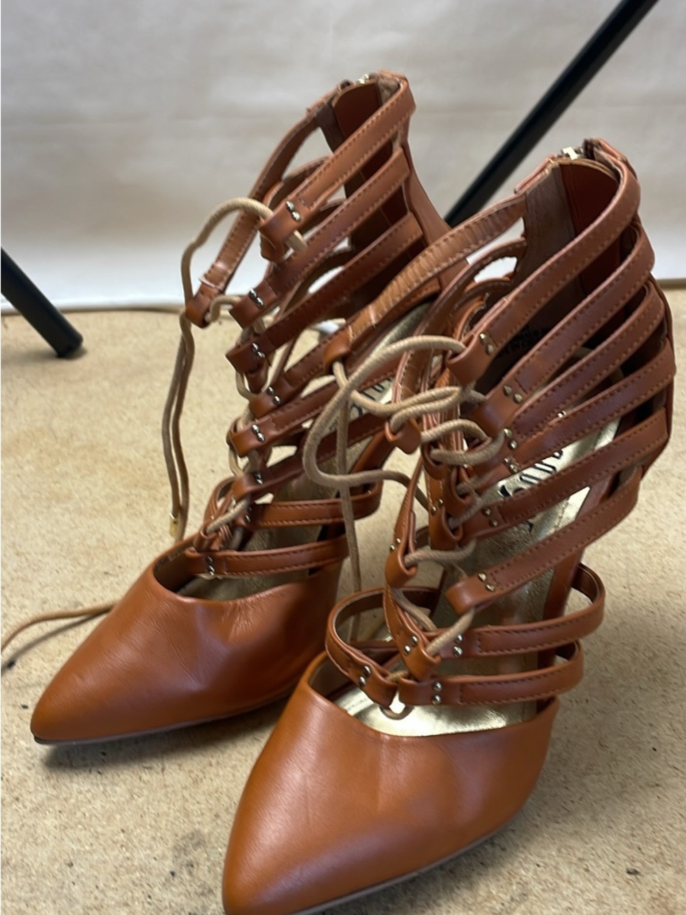 Rouge Helium Women’s Strappy Lace-Up Pointed Toe Heels - Brown